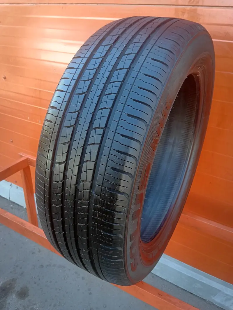 Б/у шина 225/55 R19 Kumho Solus KH 16