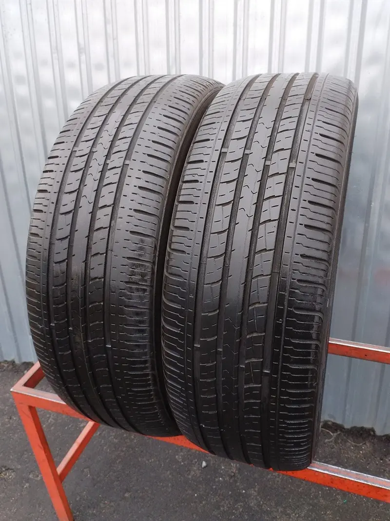 Пара б/у шин 225/55 R19 Kumho Solus KH 16