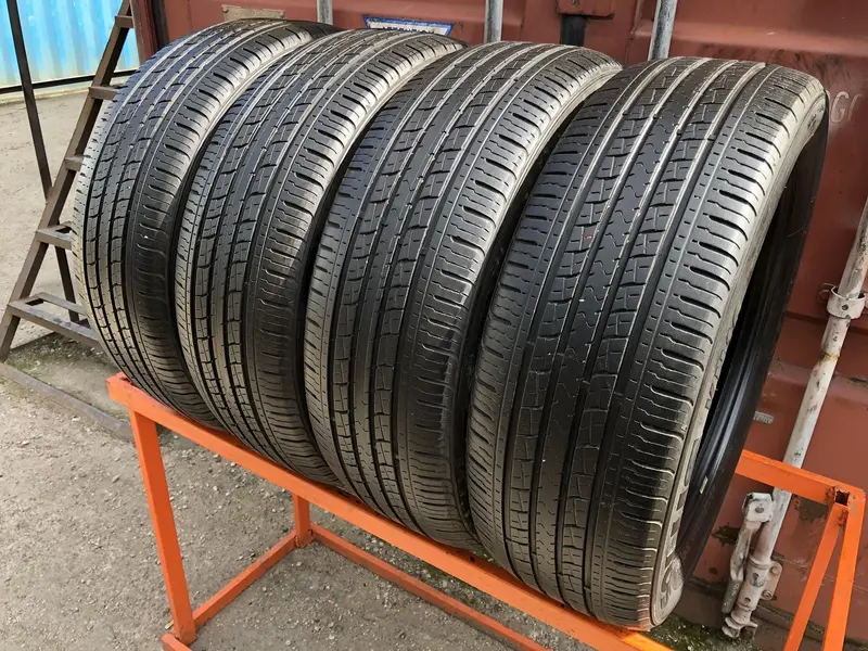 Комплект б/у шин 225/55 R19 Kumho Solus KH 16