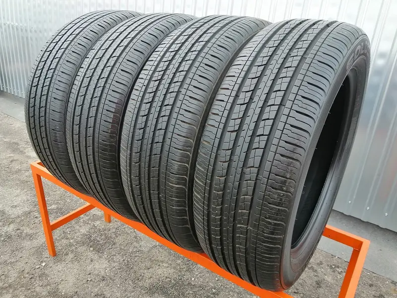 Комплект б/у шин 225/55 R19 Kumho Solus KH 16