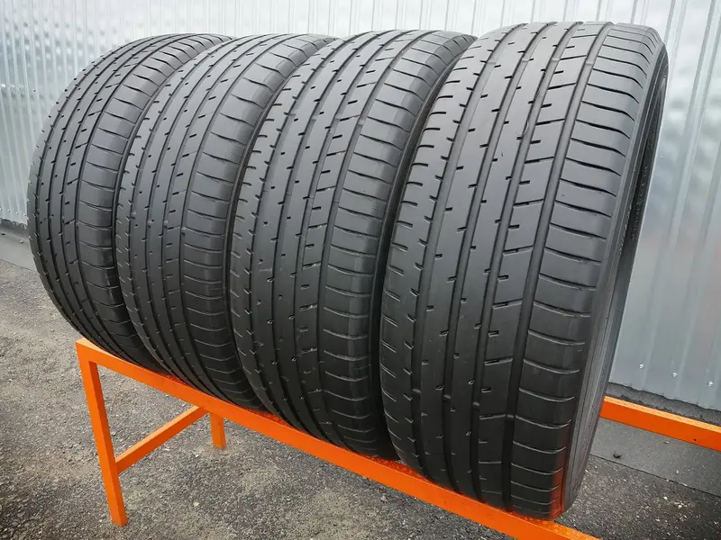 Комплект б/у шин 225/55 R19 Toyo Proxes R36