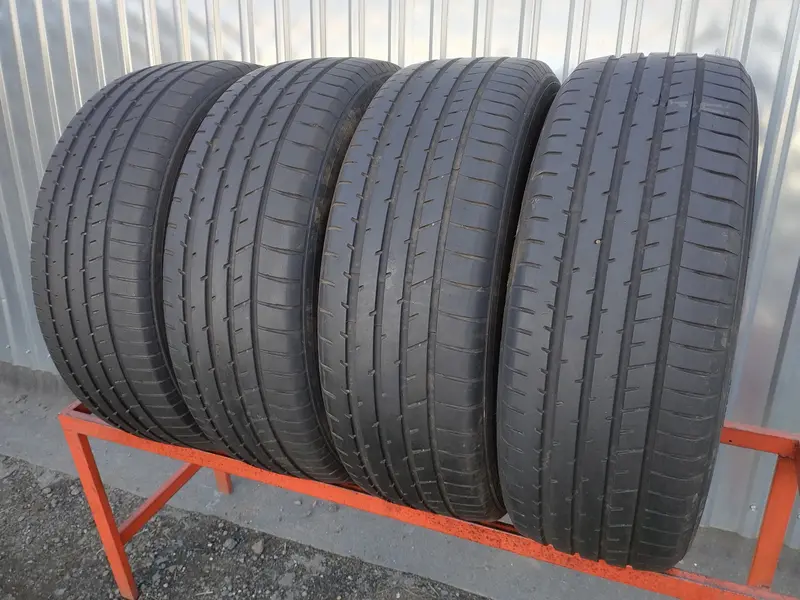 Комплект б/у шин 225/55 R19 Toyo Proxes R36