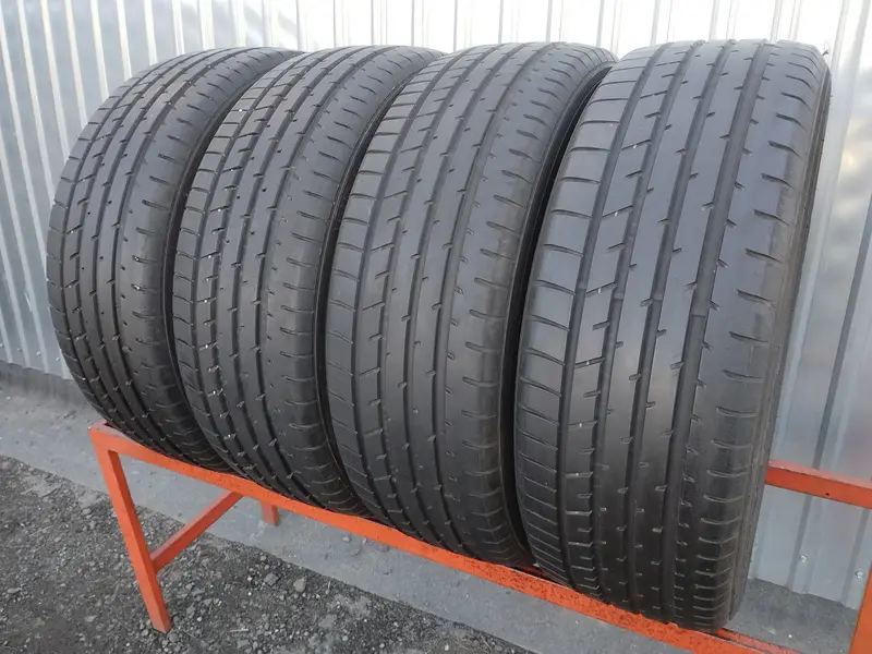 Комплект б/у шин 225/55 R19 Toyo Proxes R36