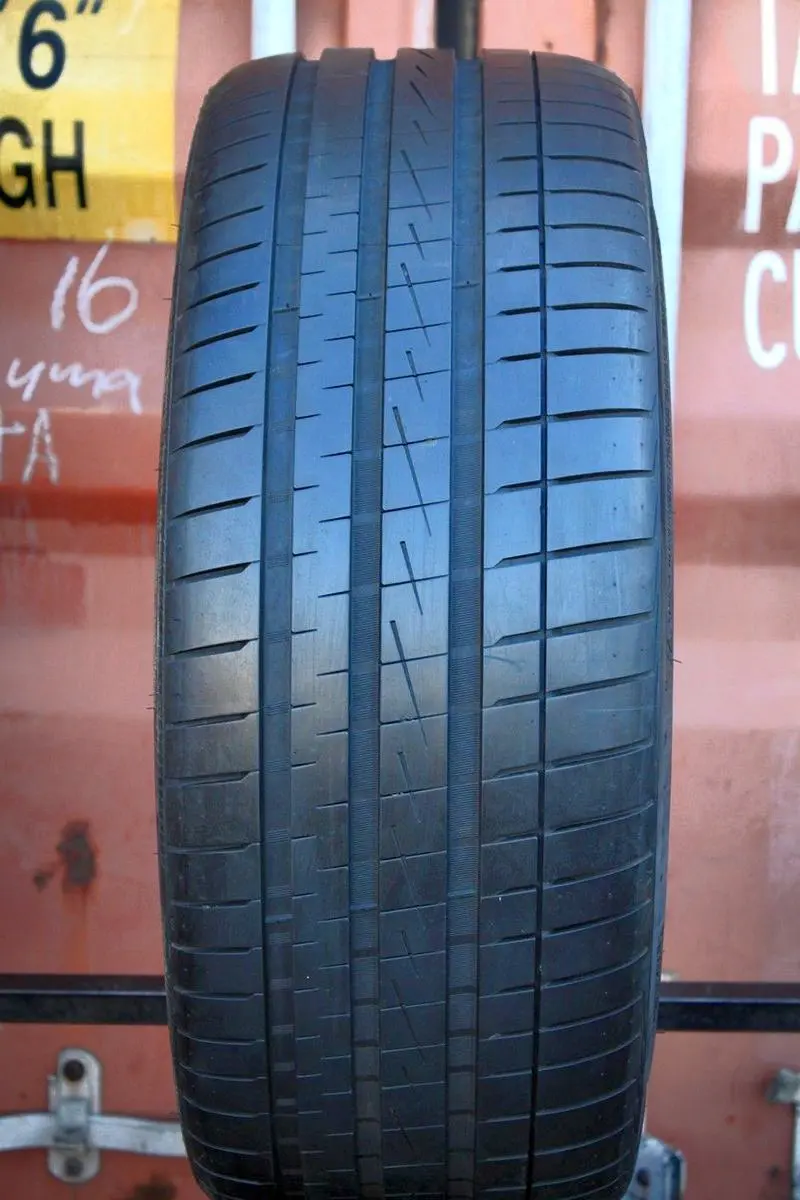 Б/у шина 225/55 R19 Vredestein Ultrac Vorti+