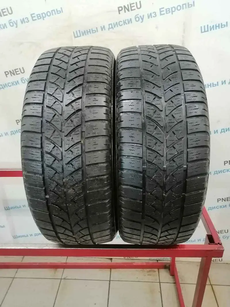 Пара б/у шин 225/60 R16 Bridgestone Blizzak LM 18