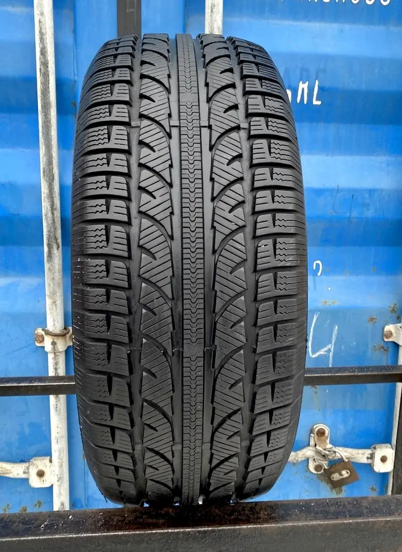 Б/у шина 225/60 R16 Cooper Weather-Master SA2