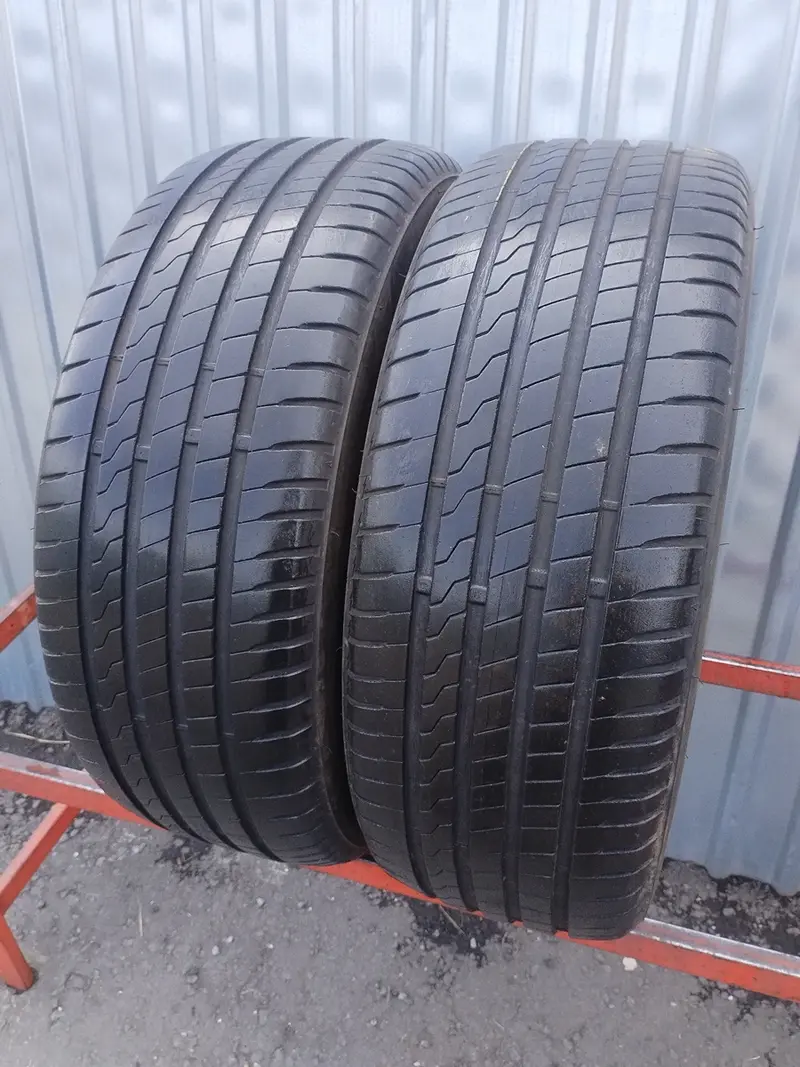 Пара б/у шин 225/60 R16 Firestone Roadhawk, фото 1