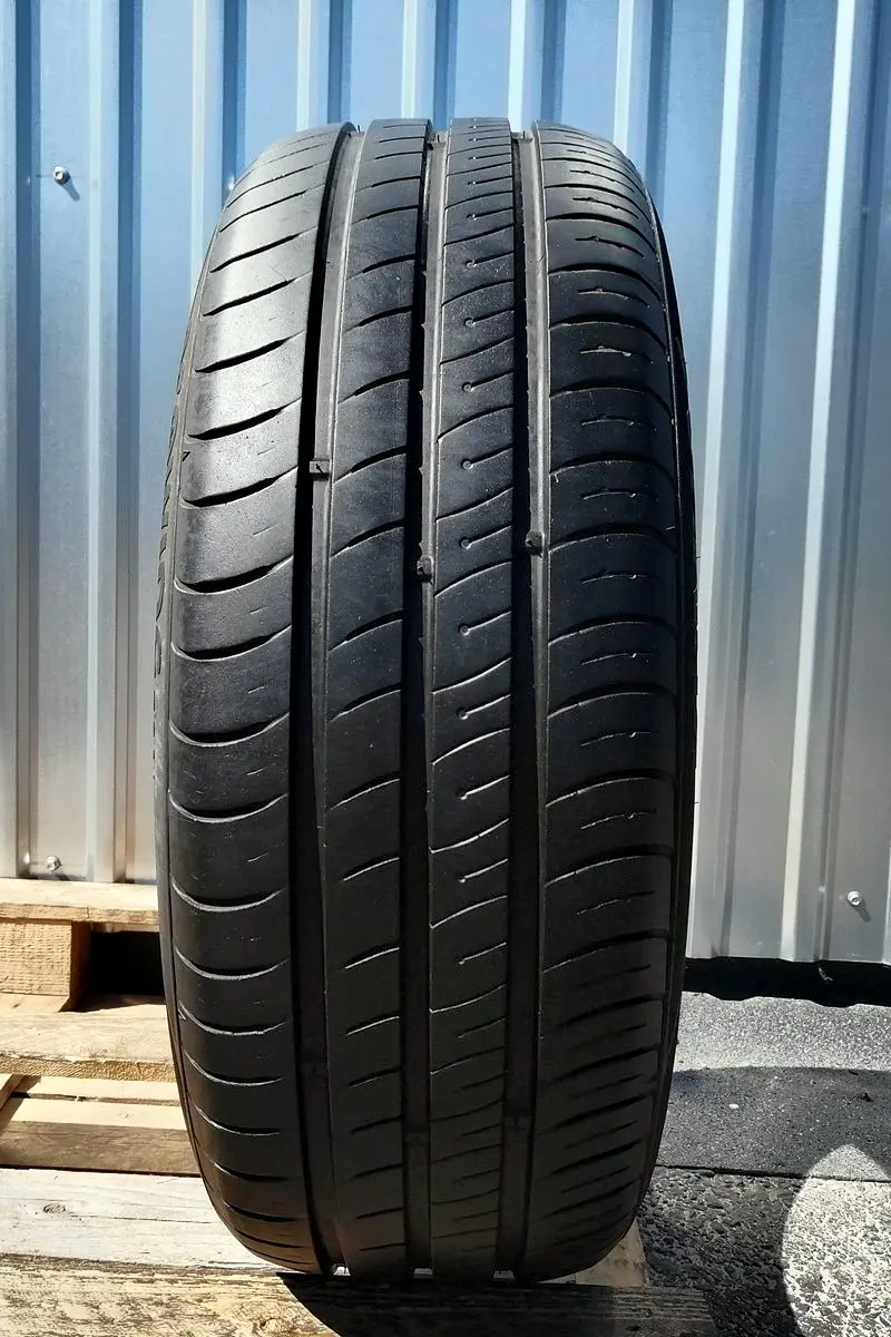 Б/у шина 225/60 R16 Kumho Ecowing ES01 KH27