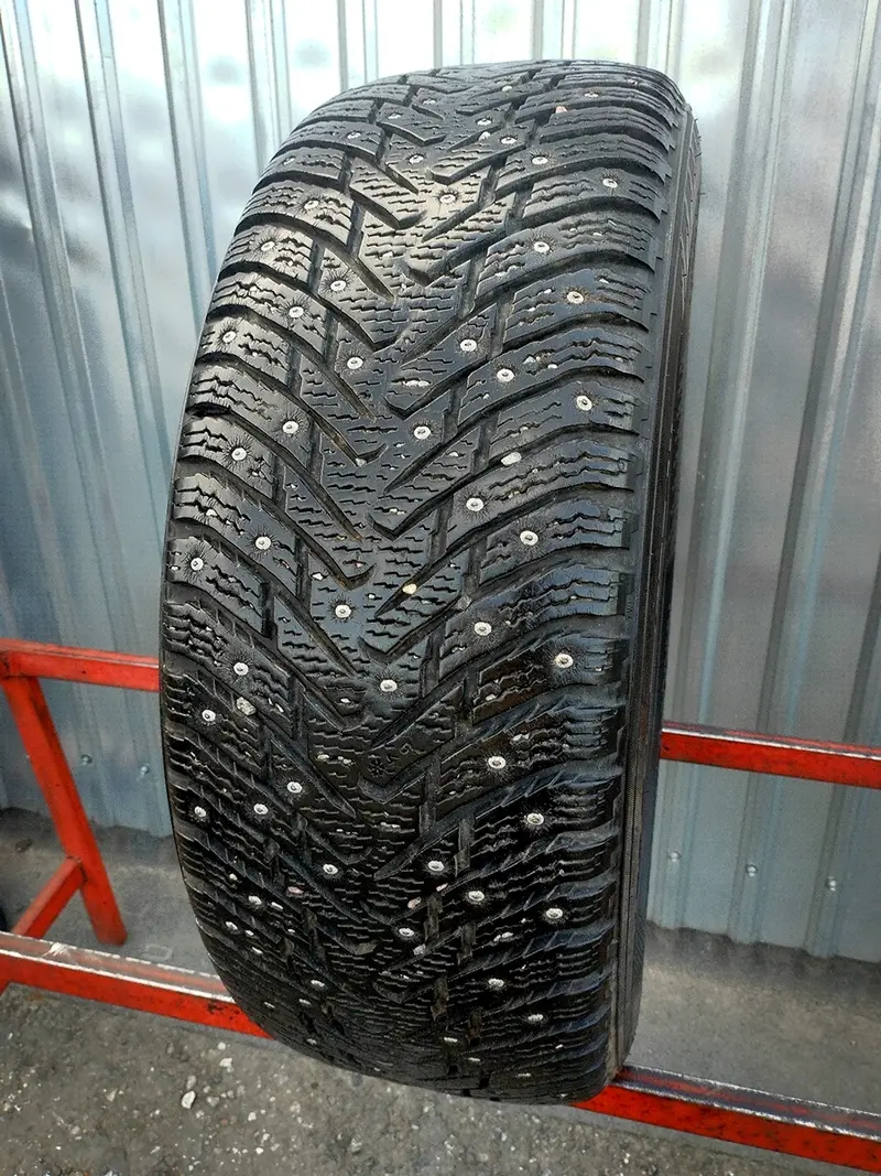 Б/у шина 225/60 R16 Nokian Hakkapeliitta 8