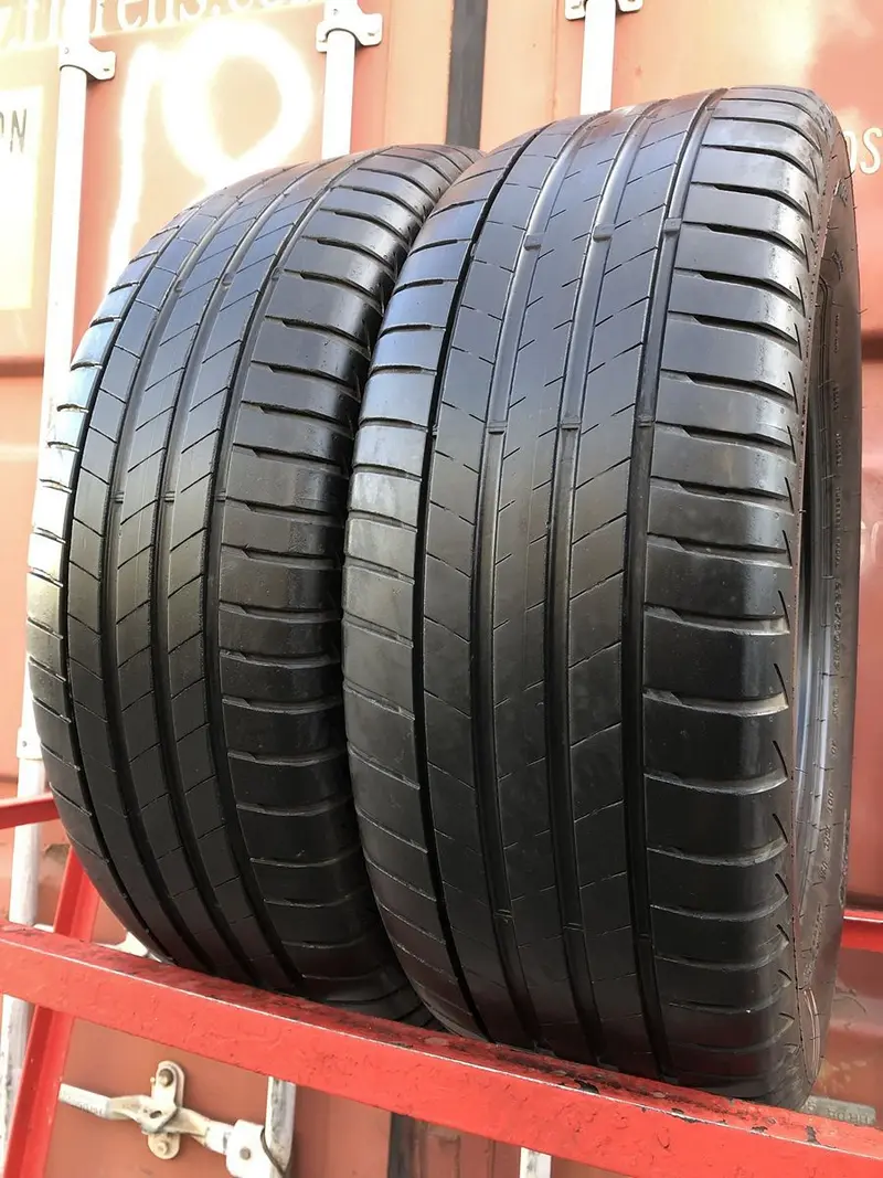 Пара б/у шин 225/60 R17 Bridgestone Turanza T005