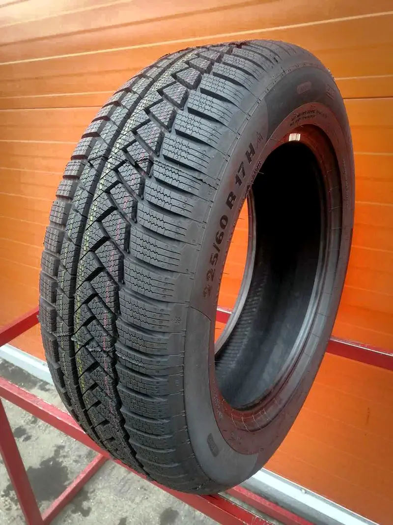 Новая шина 225/60 R17 Continental ContiWinterContact TS 850 P SUV