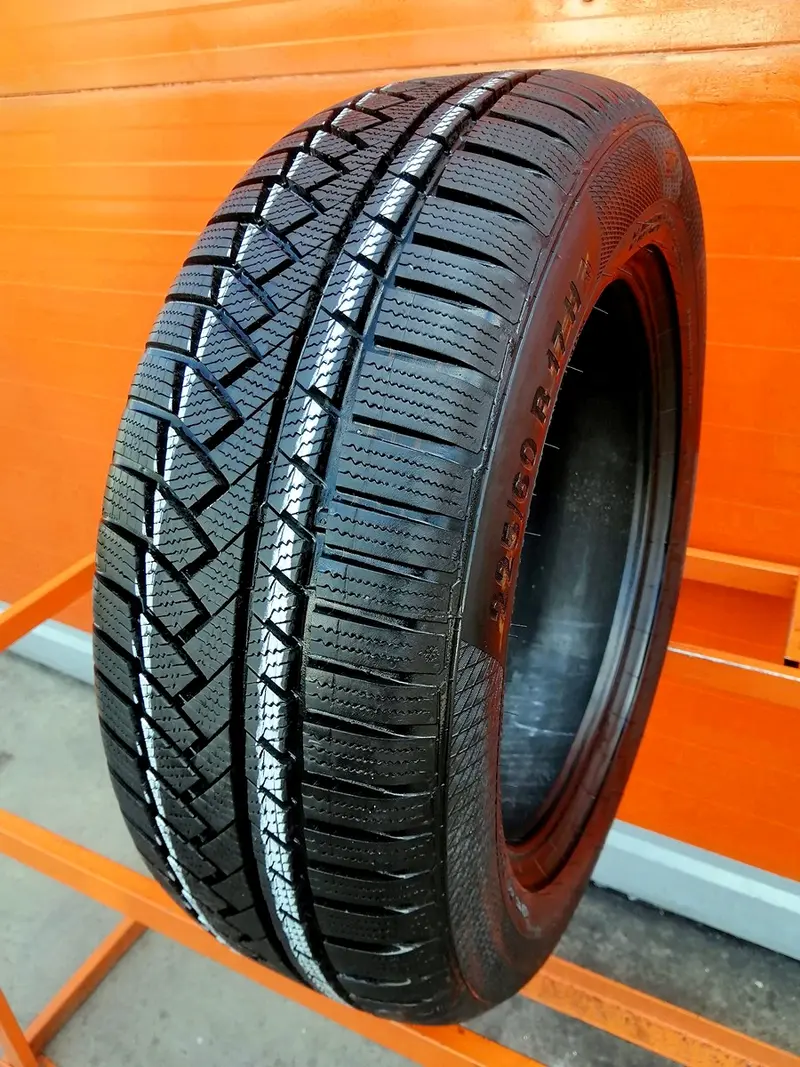 Б/у шина 225/60 R17 Continental ContiWinterContact TS 850 P SUV