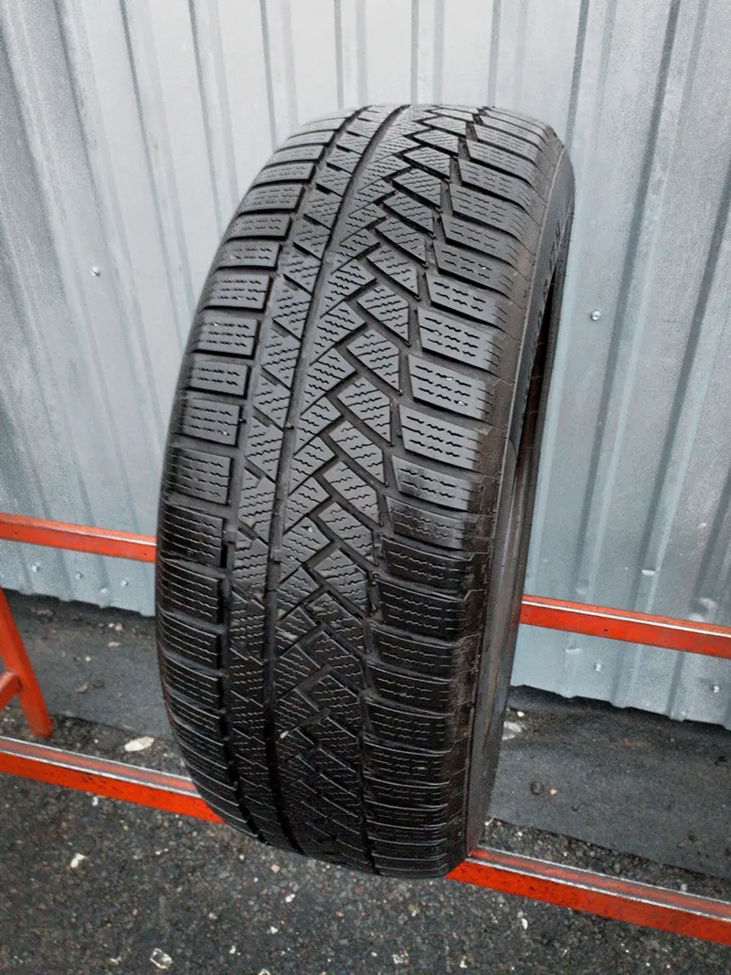 Б/у шина 225/60 R17 Continental ContiWinterContact TS 850 P SUV