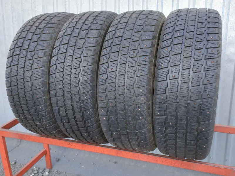 Комплект б/у шин 225/60 R17 Cooper Weather-Master S/T2