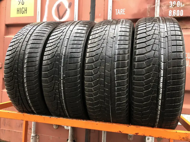 Комплект б/у шин 225/60 R17 Hankook Winter I Cept Evo2 W320