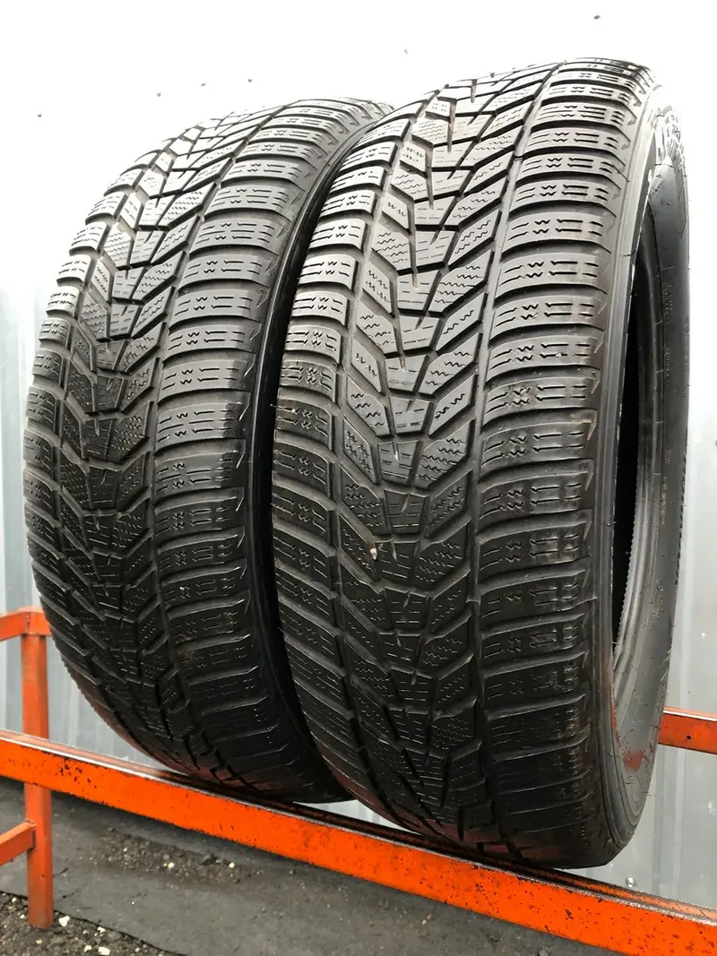 Пара б/у шин 225/60 R17 Hankook Winter I cept Evo3 W330