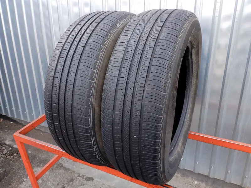Пара б/у шин 225/60 R17 Nexen nPrize AH5