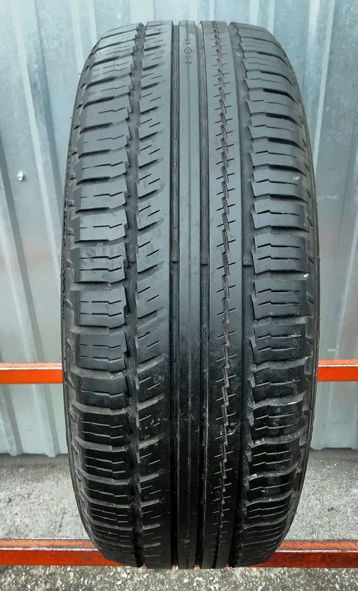 Б/у шина 225/60 R17 Nokian Hakka SUV