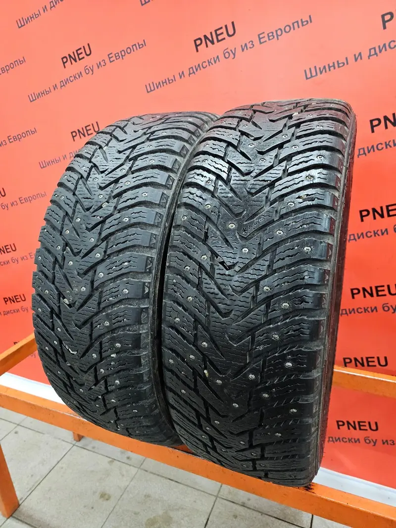 Пара б/у шин 225/60 R17 Nokian Hakkapeliitta 8 SUV
