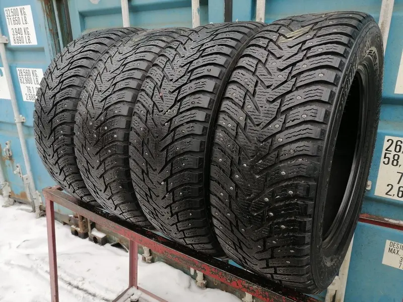 Комплект б/у шин 225/60 R17 Nokian Hakkapeliitta 8 SUV