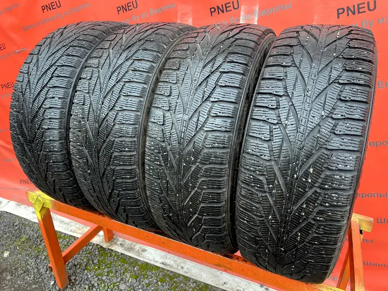 Комплект б/у шин 225/60 R17 Nokian Hakkapeliitta R2 SUV