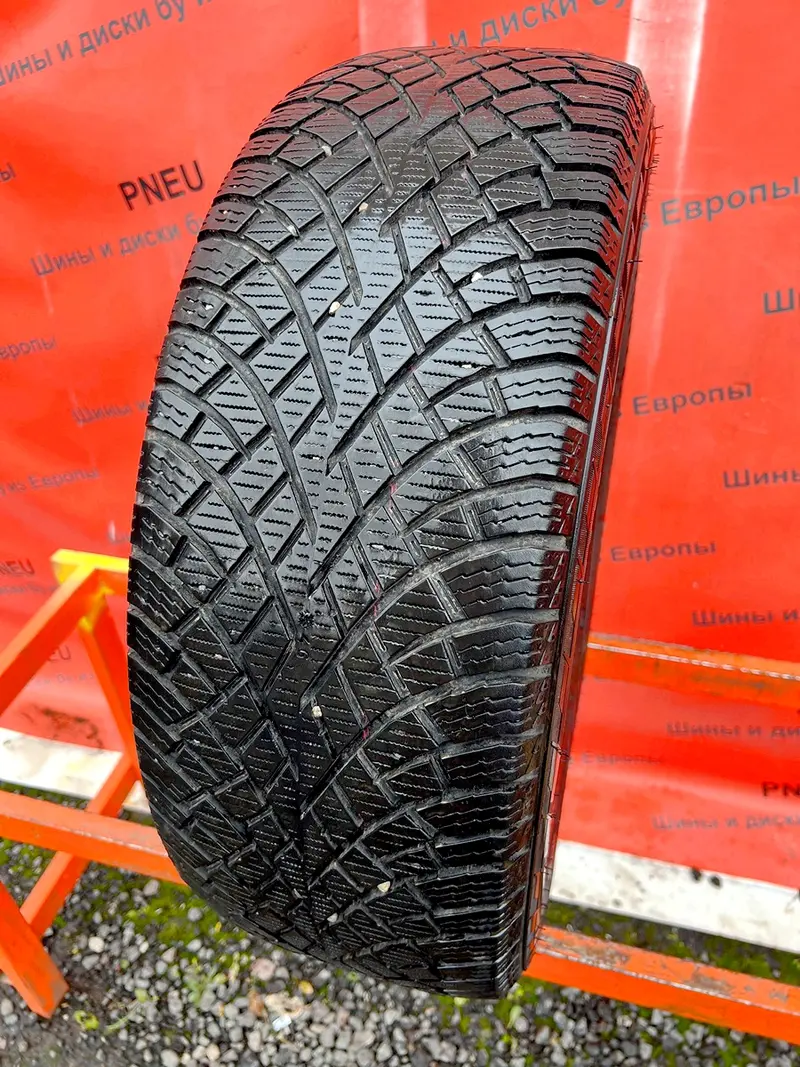 Б/у шина 225/60 R17 Nokian Hakkapeliitta R5 SUV