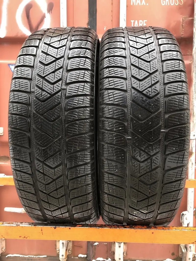 Пара б/у шин 225/60 R17 Pirelli Scorpion Winter