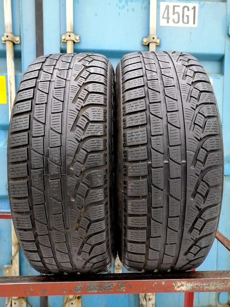Пара б/у шин 225/60 R17 Pirelli Winter 210 Sottozero 2 RunFlat, фото 1