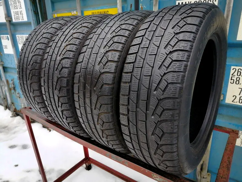 Комплект б/у шин 225/60 R17 Pirelli Winter 210 Sottozero 2 RunFlat, фото 1
