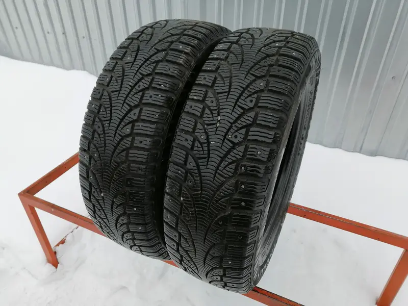 Пара б/у шин 225/60 R17 Pirelli Winter Carving