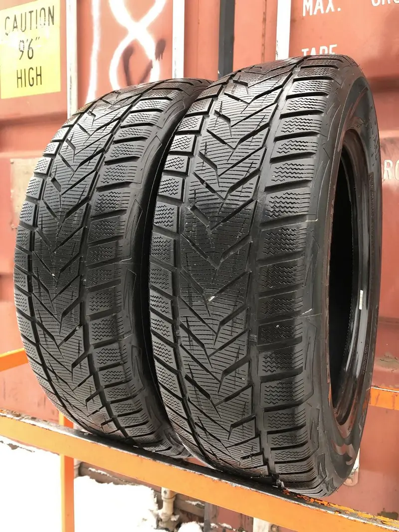 Пара б/у шин 225/60 R17 Vredestein Wintrac Xtreme S