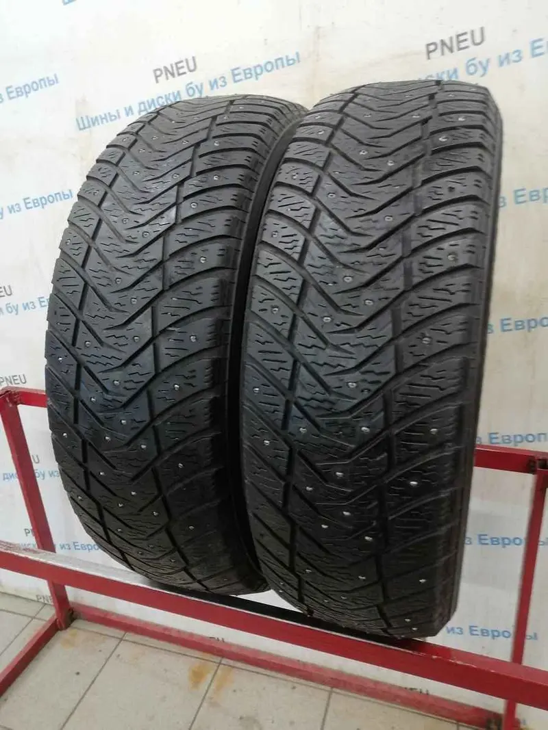Пара б/у шин 225/60 R17 Yokohama Ice Guard IG65