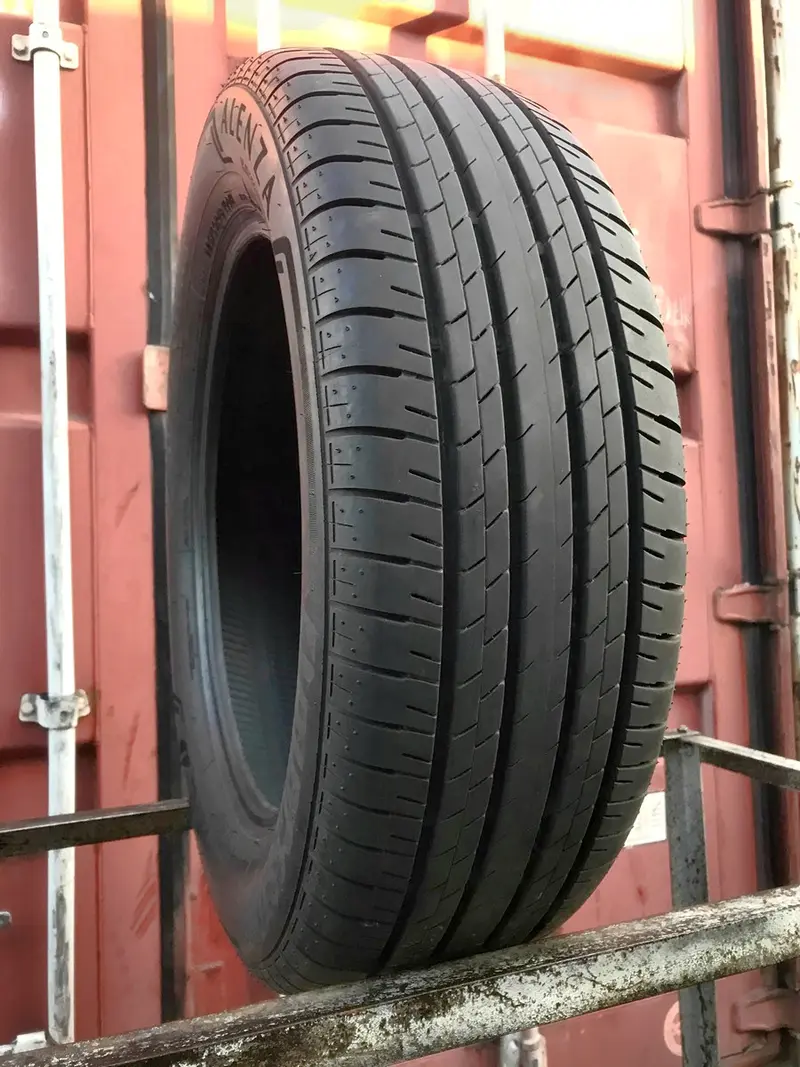 Б/у шина 225/60 R18 Bridgestone Dueler H/L 33