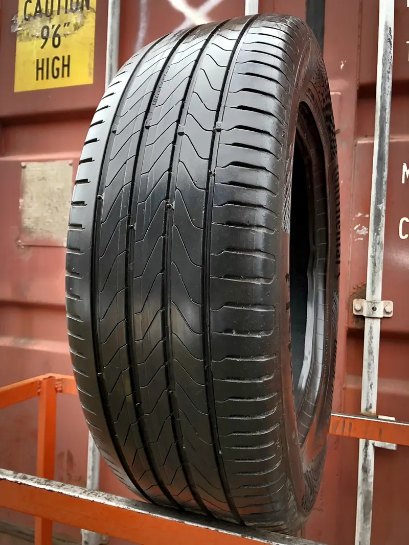 Б/у шина 225/60 R18 Continental UltraContact, фото 1