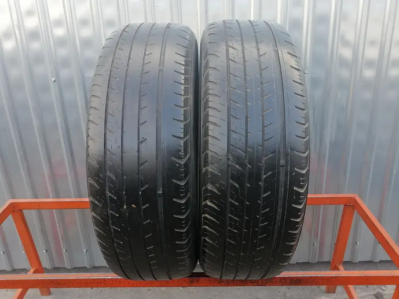Пара б/у шин 225/60 R18 Dunlop Grandtrek ST30