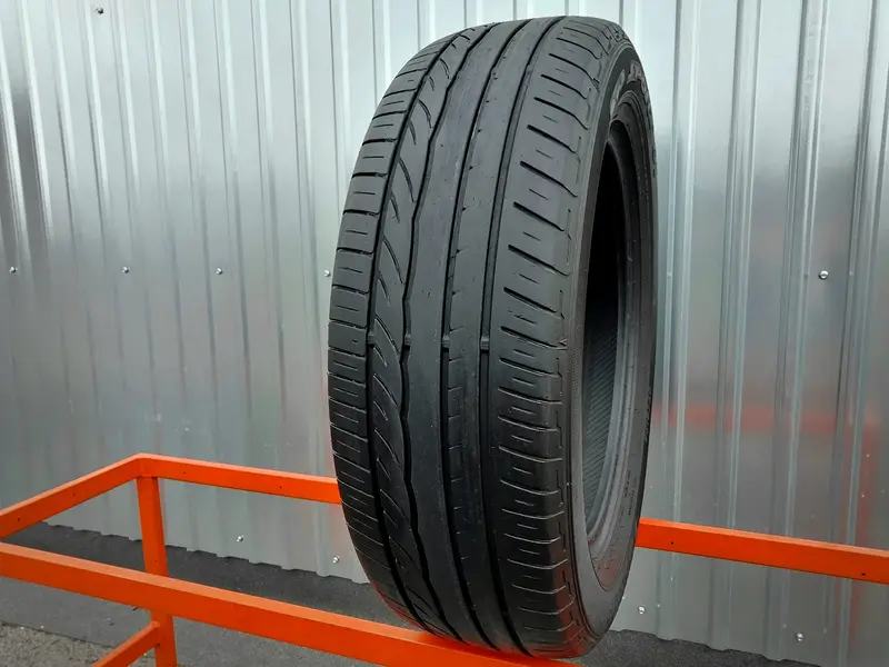 Б/у шина 225/60 R18 Dunlop SP Sport 01