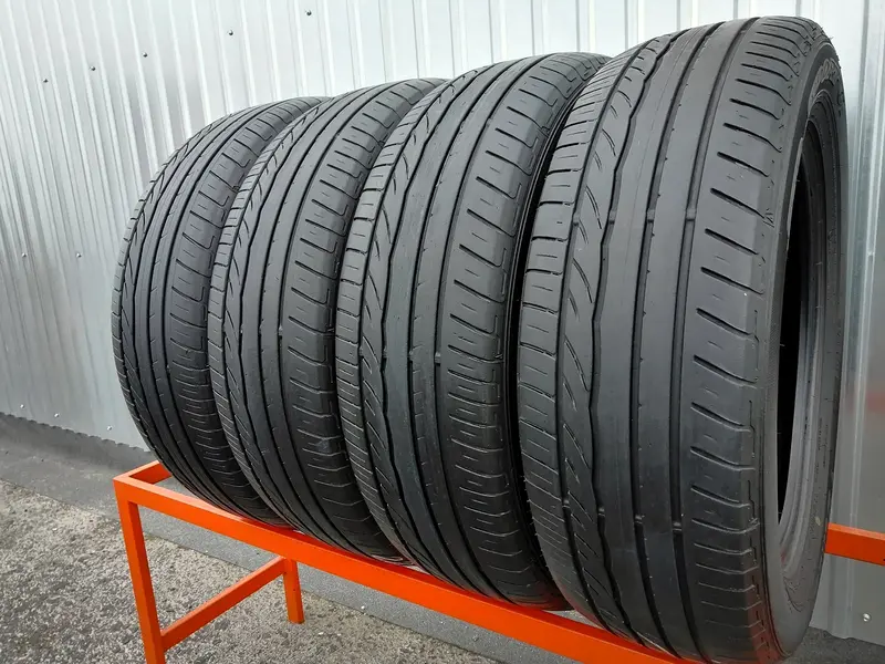 Комплект б/у шин 225/60 R18 Dunlop SP Sport 01, фото 1
