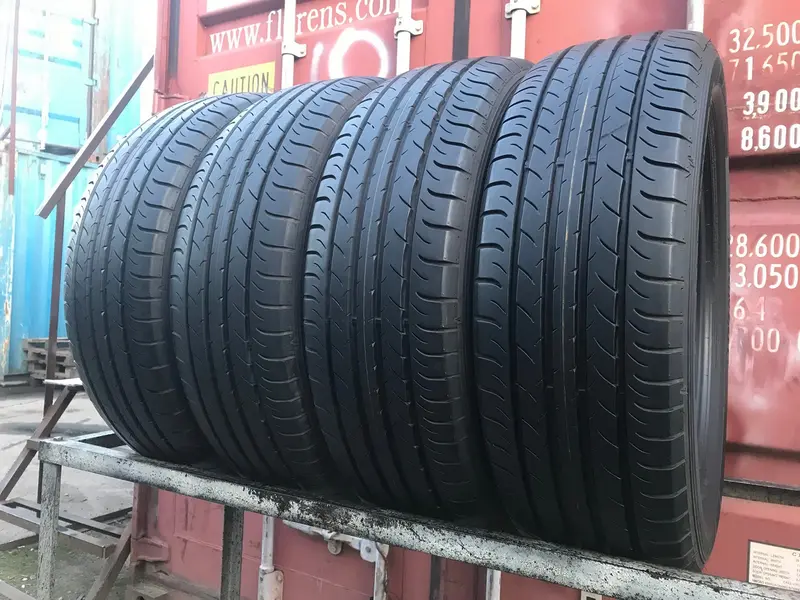 Комплект б/у шин 225/60 R18 Dunlop SP Sport Maxx 050