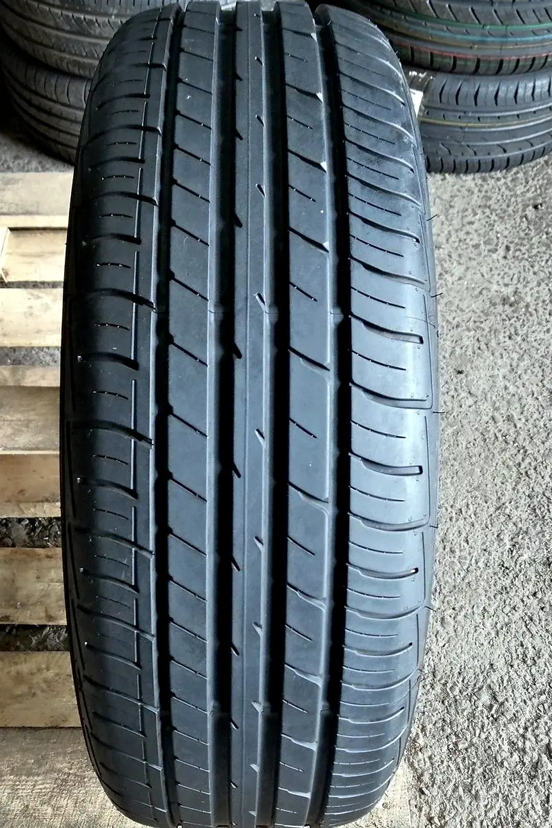 Б/у шина 225/60 R18 Falken Ziex ZE-914