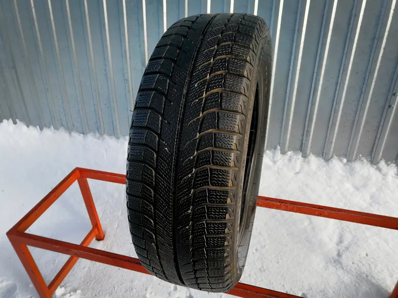 Б/у шина 225/60 R18 Michelin X-Ice 2