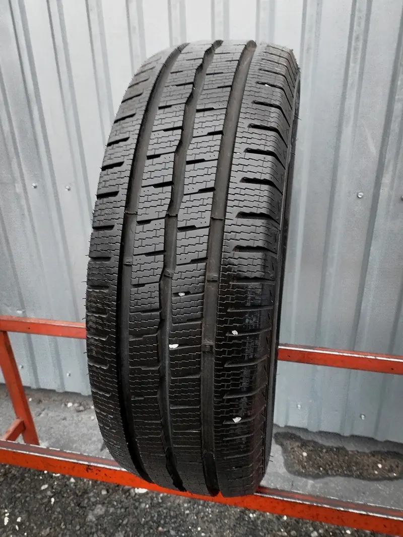 Б/у шина 225/65 R16C Aplus A869
