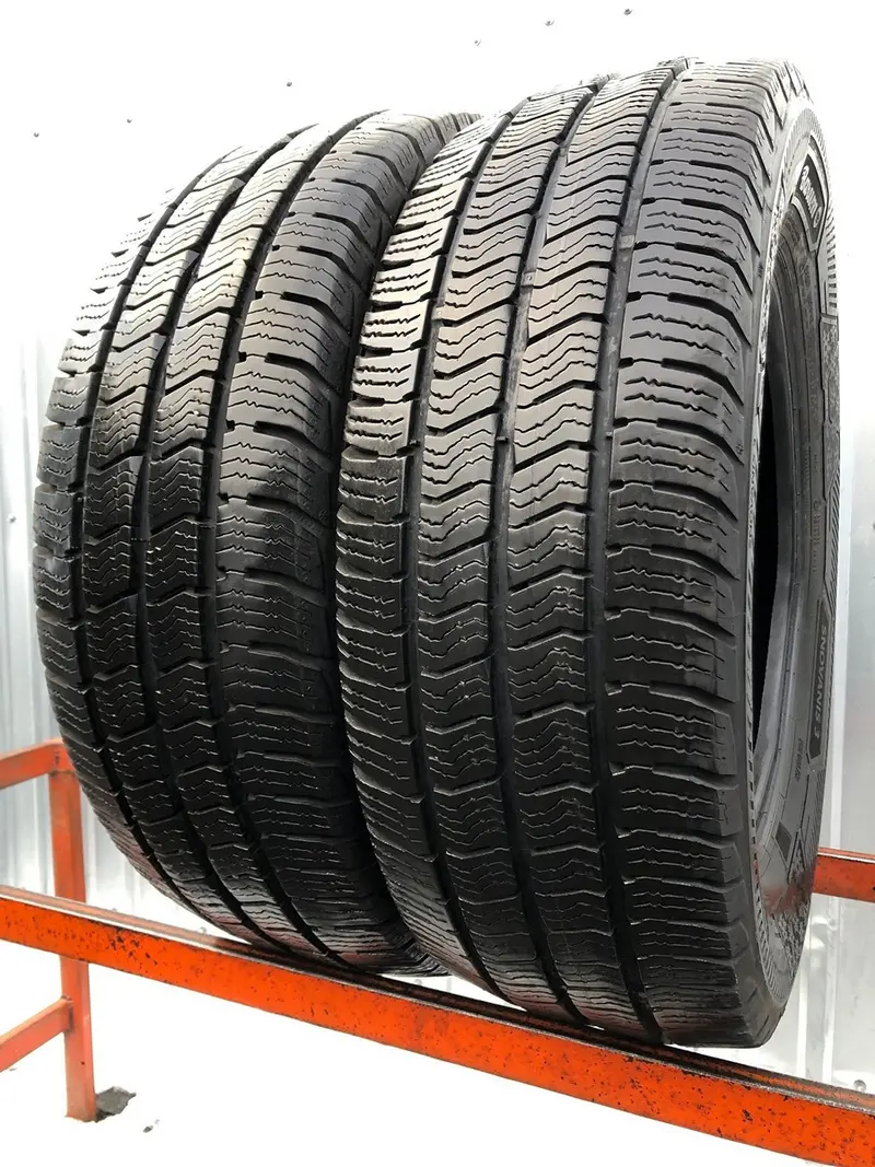 Пара б/у шин 225/65 R16C Barum Snovanis 3