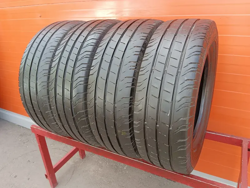 Комплект б/у шин 225/65 R16C Continental ContiVanContact 200