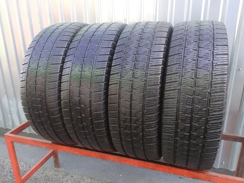Комплект б/у шин 225/65 R16C Continental VanContact 4Season