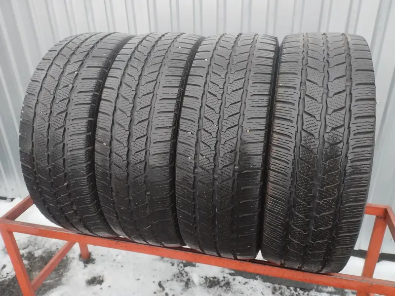 Комплект б/у шин 225/65 R16C Continental VanContact Winter
