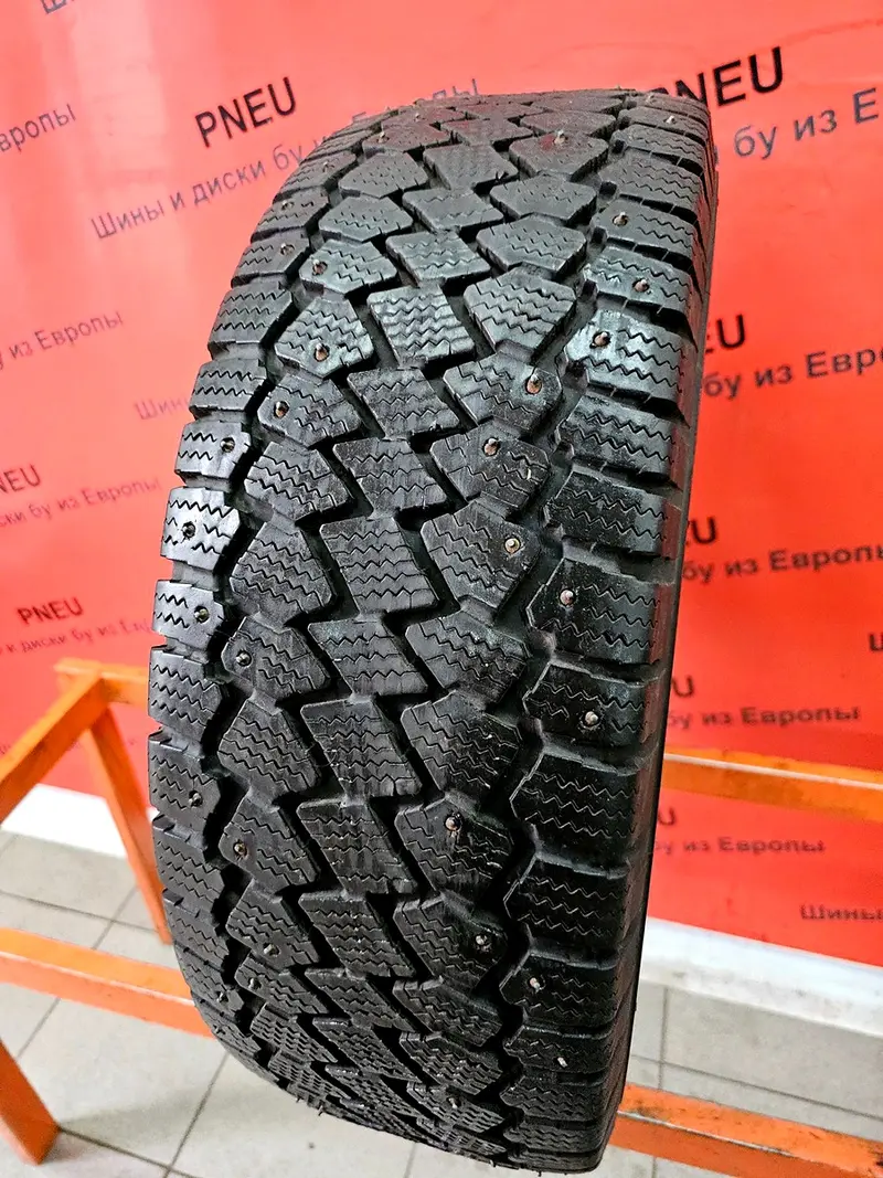 Б/у шина 225/65 R16C Continental VancoViking