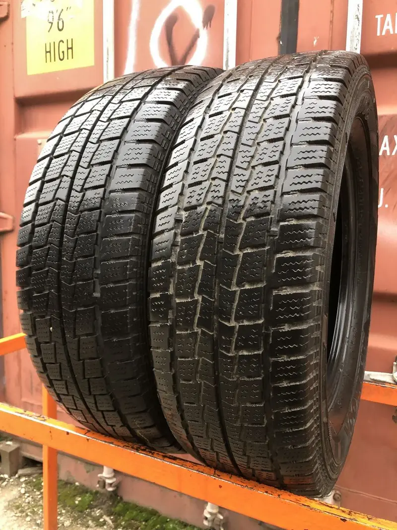 Пара б/у шин 225/65 R16C Hankook Winter RW06