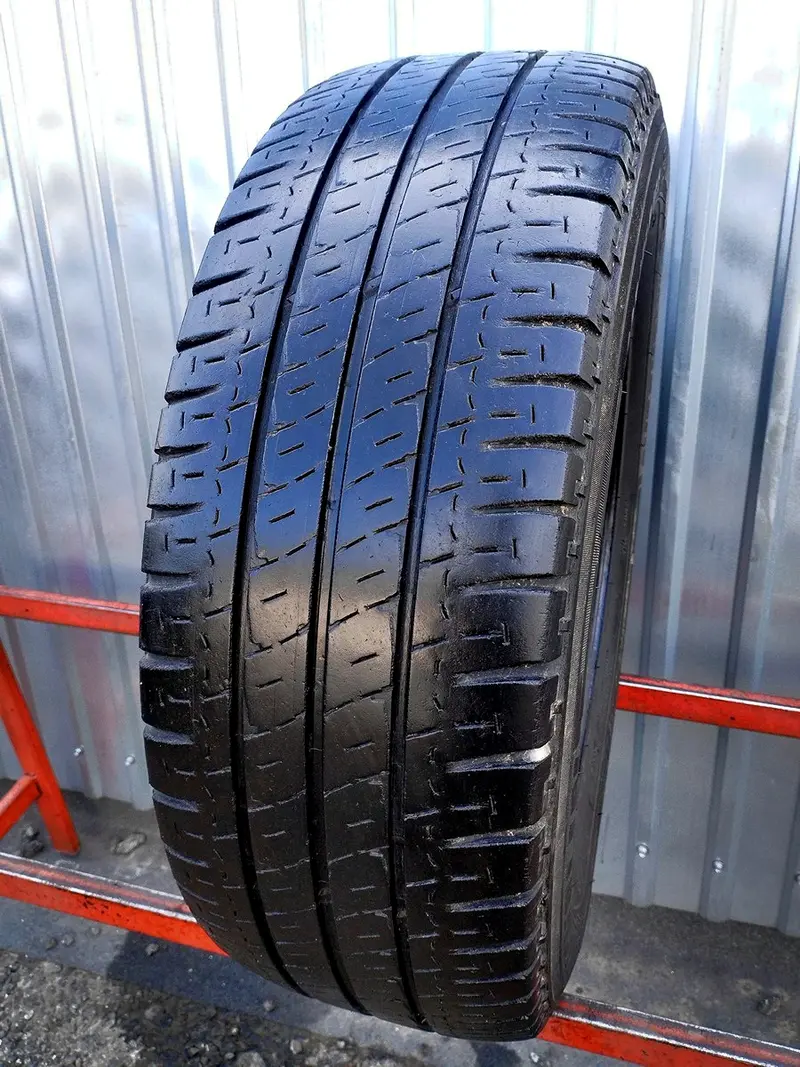 Б/у шина 225/65 R16C Michelin Agilis