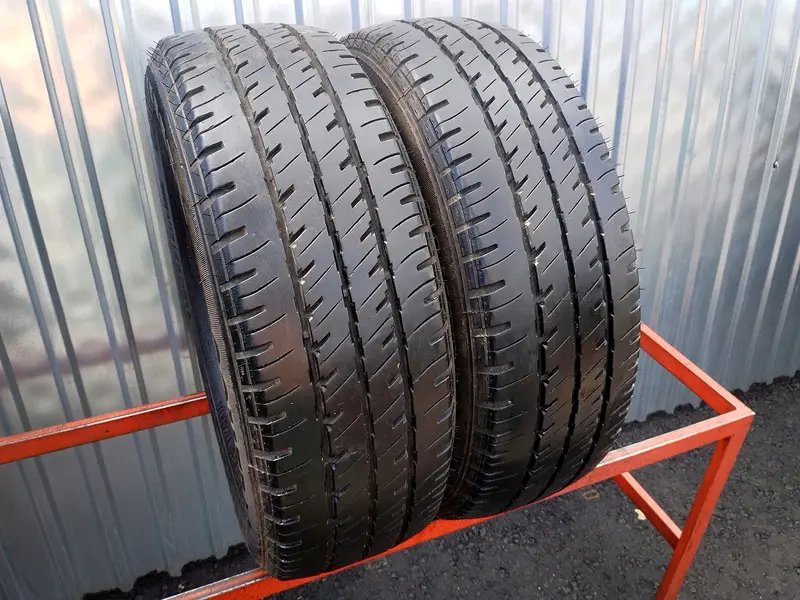 Пара б/у шин 225/65 R16C Vredestein Comtrac