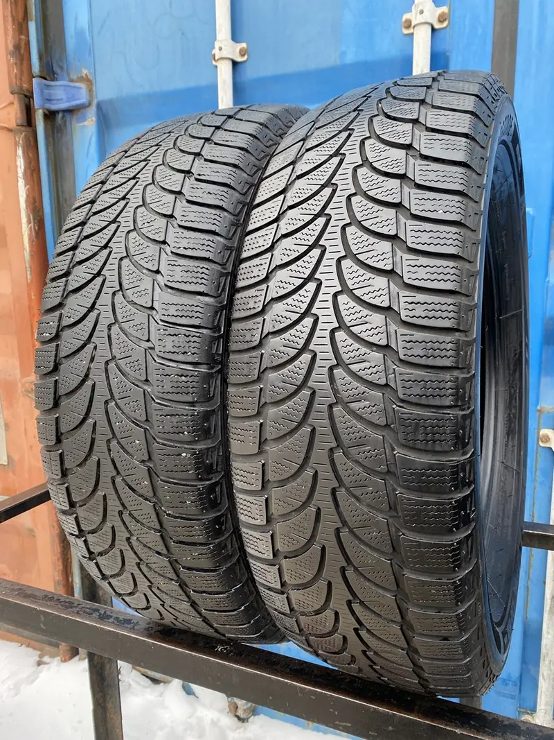 Пара б/у шин 225/65 R17 Bridgestone Blizzak LM-80, фото 1